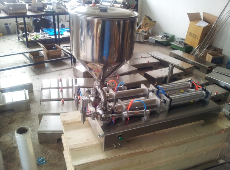 2025 半自動(dòng)雙頭氣動(dòng)膏體灌裝機(jī)第3張